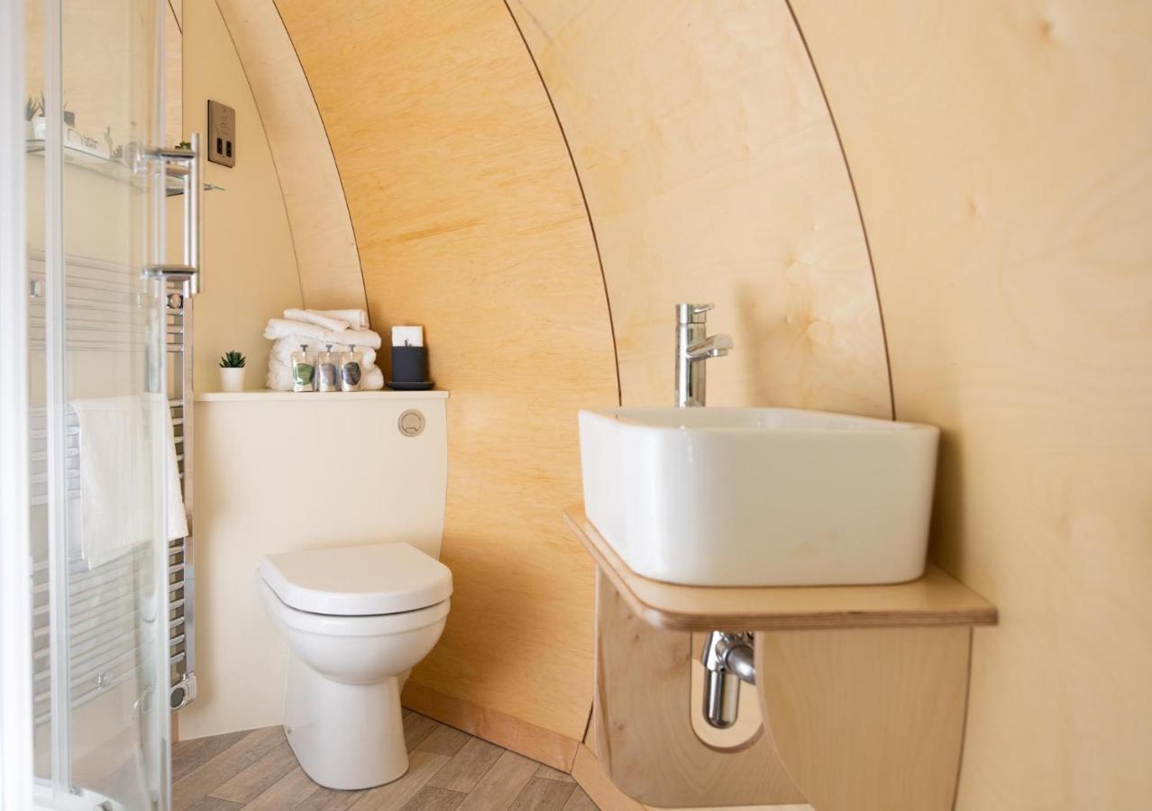 Further Space At Hillhead Farm Luxury Glamping Pods, Dumfries, Scotland Екстер'єр фото